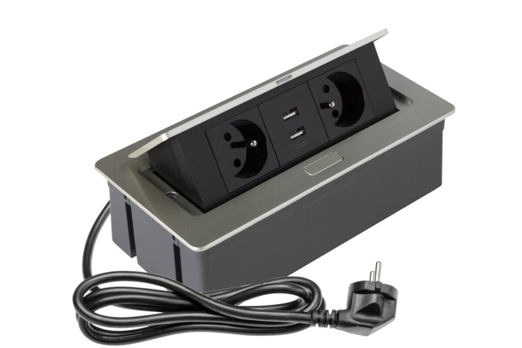 SOFT pull-out power socket with USB and power cable 1,5m