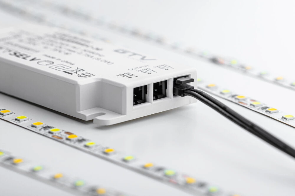 EASY CLICK furniture lighting system