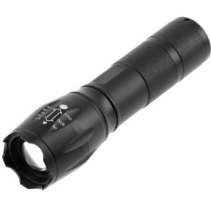 LED flashlight on 3xAAA batteries with SOS function and zoom, 5 W, 300 lm, 6400K, 200 m, IP44