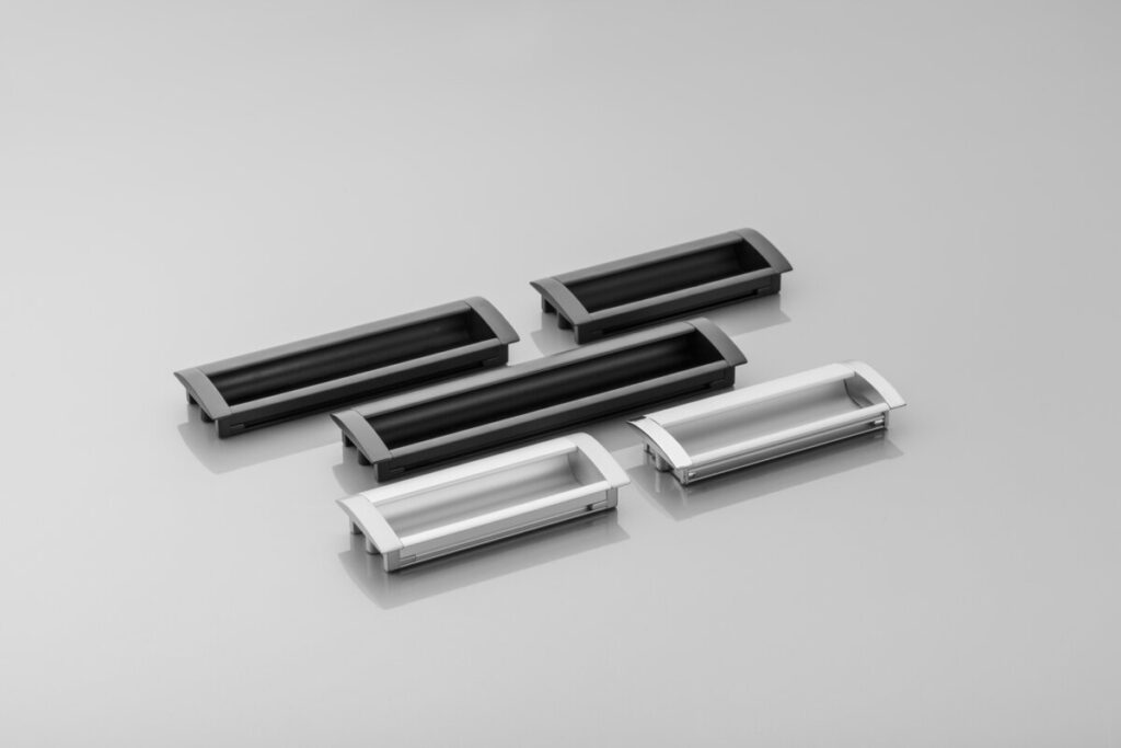 Handle 326 l-096 (aluminum) black anode