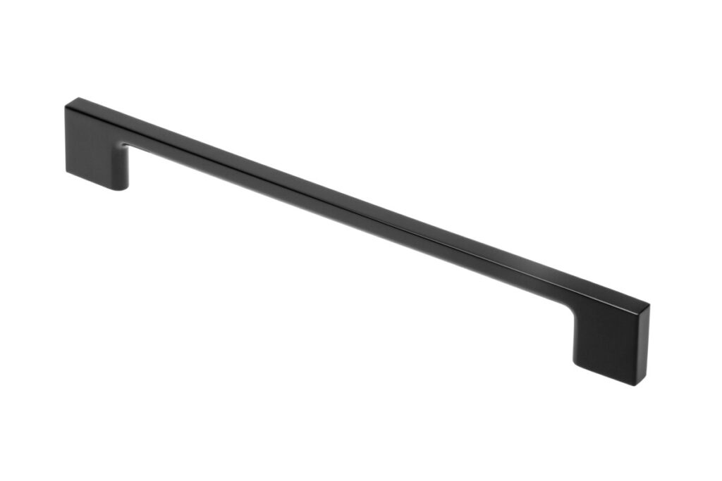 Zinc-aluminium alloy handle 819 l=160mm black glossy