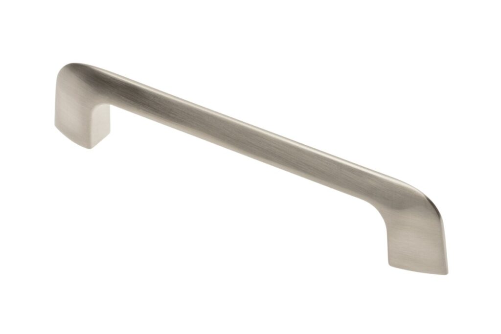 Zamak handle MILANO C=128 inox