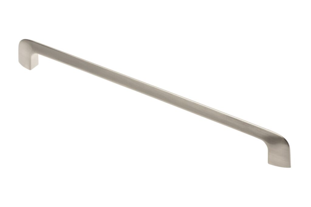 Zamak handle MILANO C=256 inox