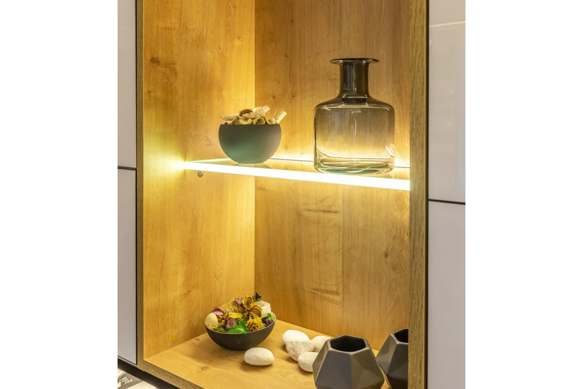 Profiili GLAX MINI LED-nauhalle, hyllyille, 2 m
